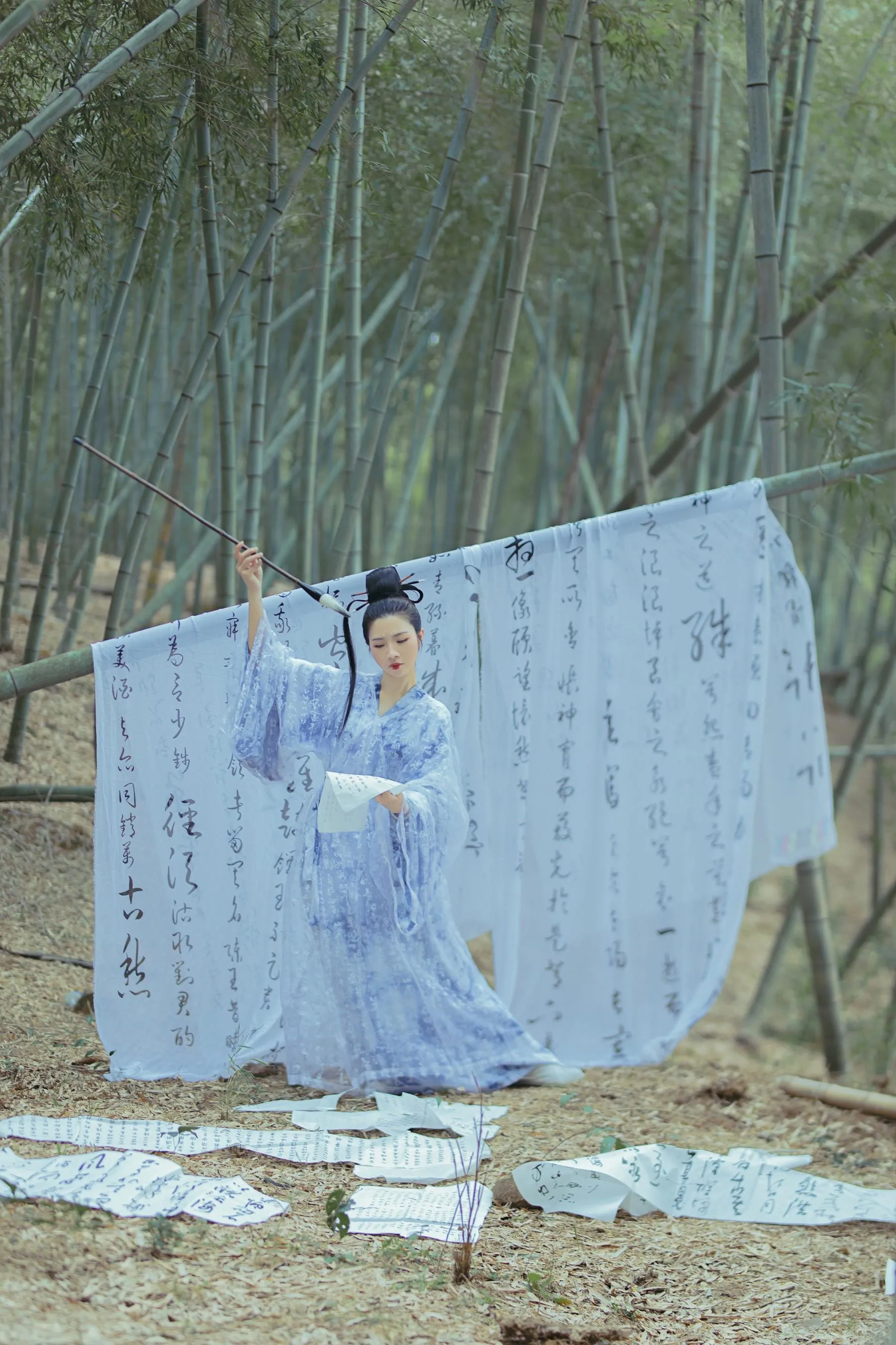 [YITUYU艺图语]2022.08.24 笔仙 君心蓝 [22P]插图7
